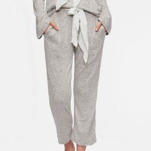 Tavik Heather Grey “Bellini” Fleece Capri Sweatpants